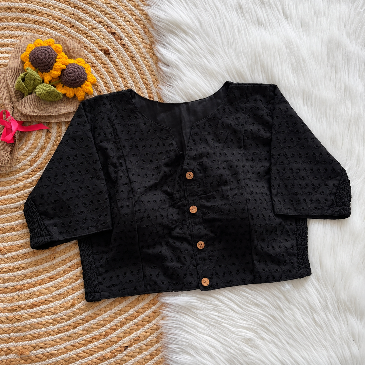 Hakoba side elastic blouse (coming soon in 15 days)