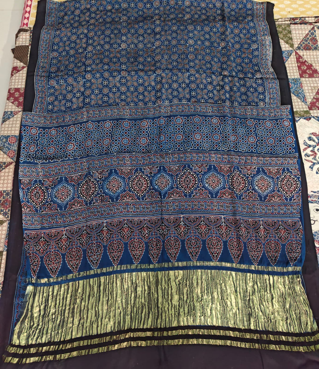 Blue Ajrakh modal silk saree lagdipatta detail - Maatruu