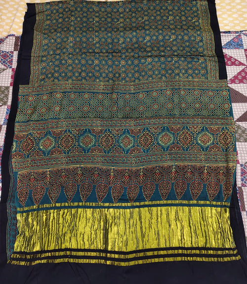 Green Ajrakh modal silk saree lagdipatta border - Maatruu