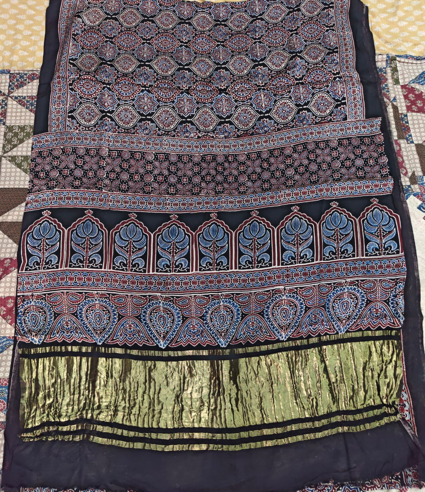Black Ajrakh modal silk saree lagdipatta border detail - Maatruu