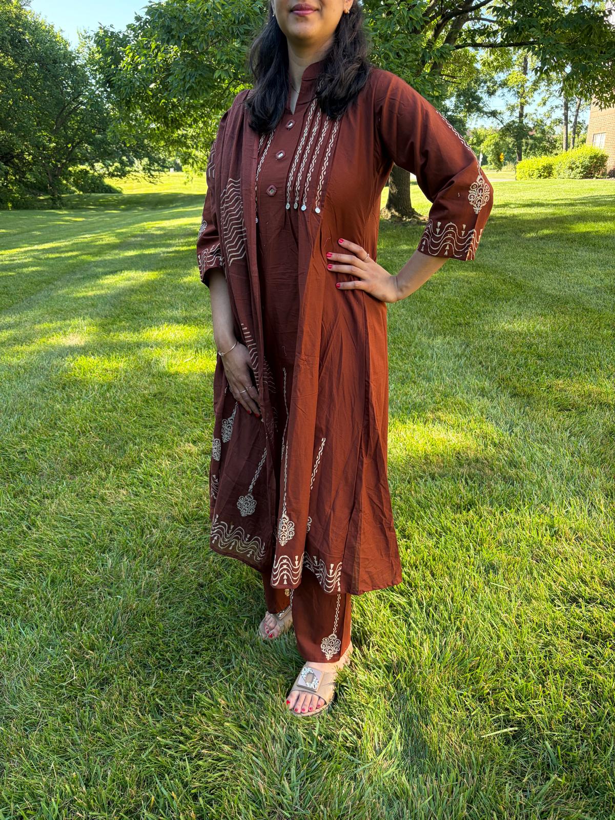 Dabu Cotton 3-Piece Set in Brown - Maatruu