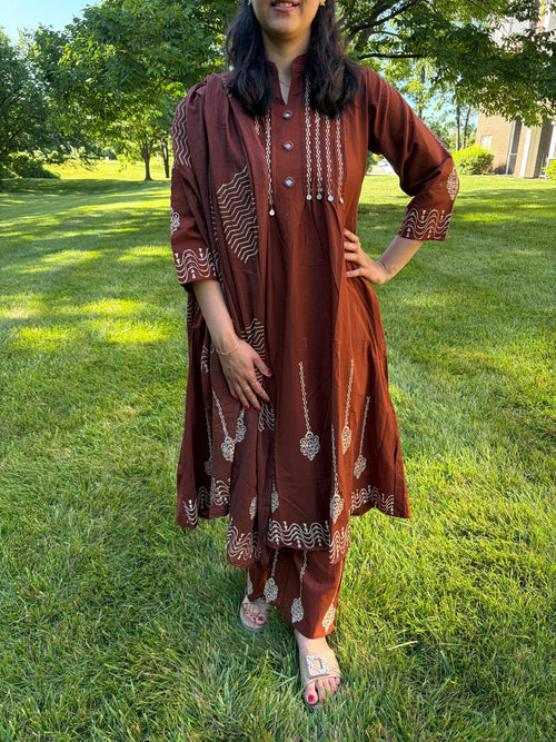 Dabu Cotton 3-Piece Set in Brown - Maatruu