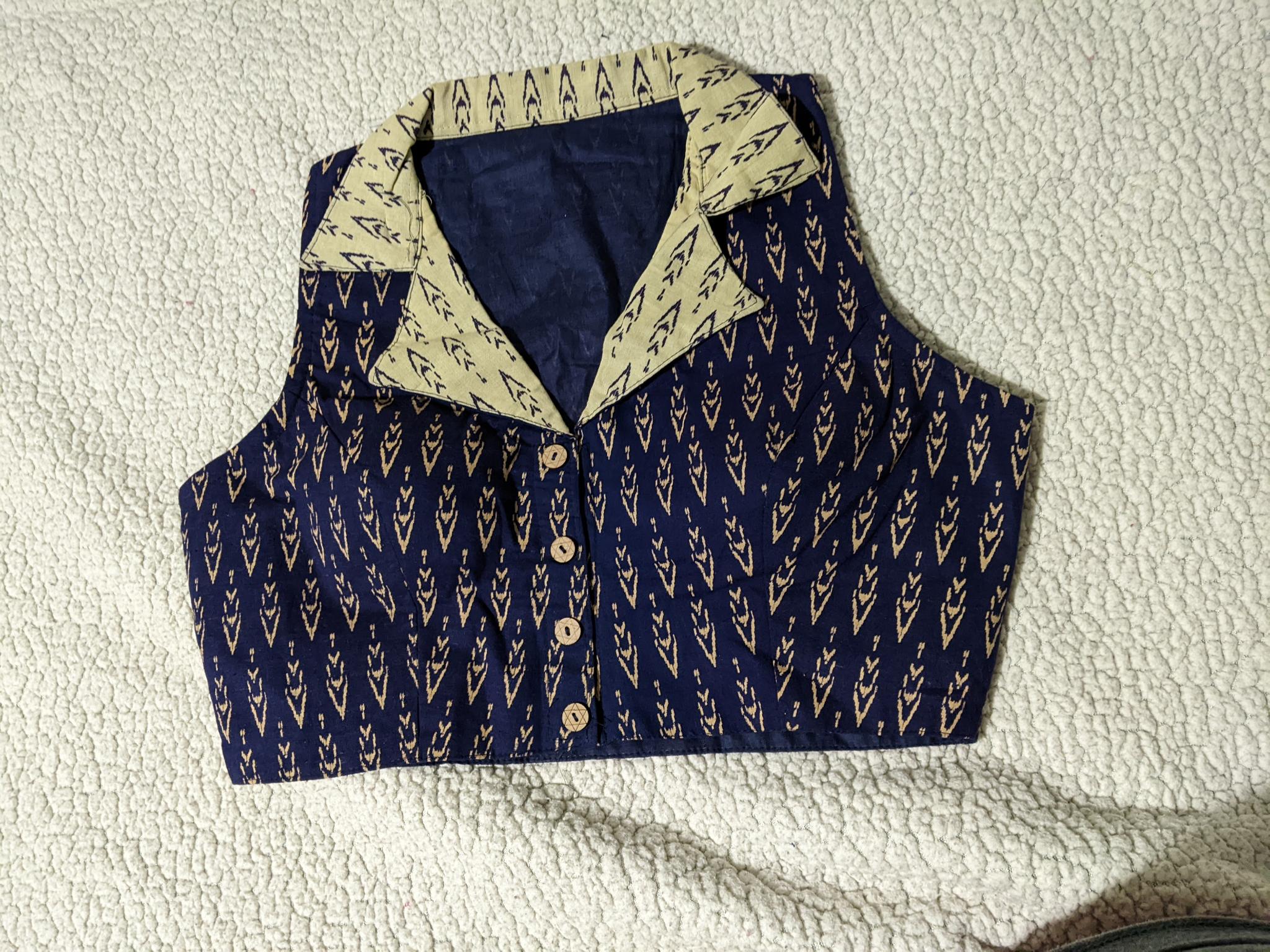 Ikkat handloom cotton sleeveless blouse - Maatruu