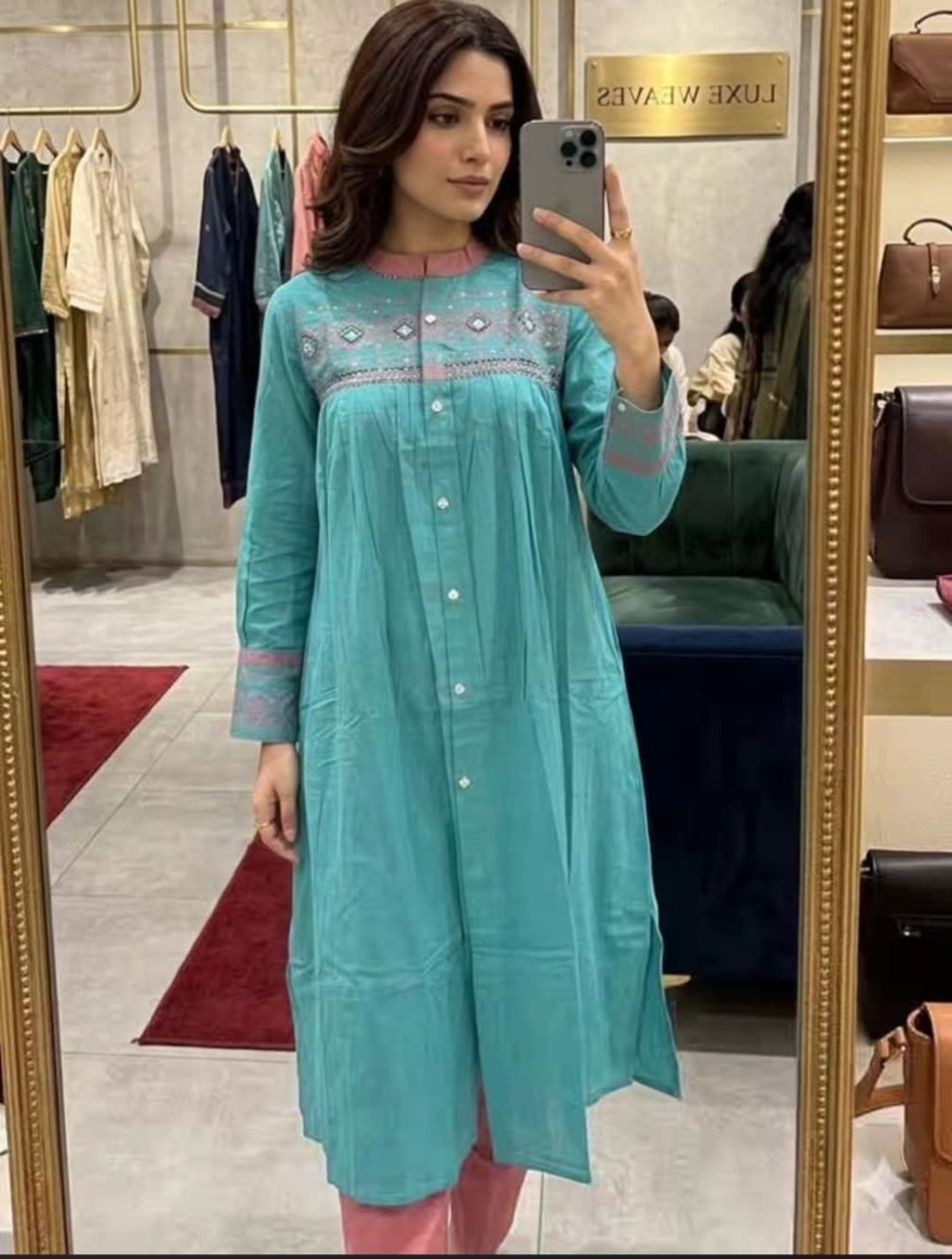 Jamdani cotton kurti and pant set with real mirror work - Maatruu