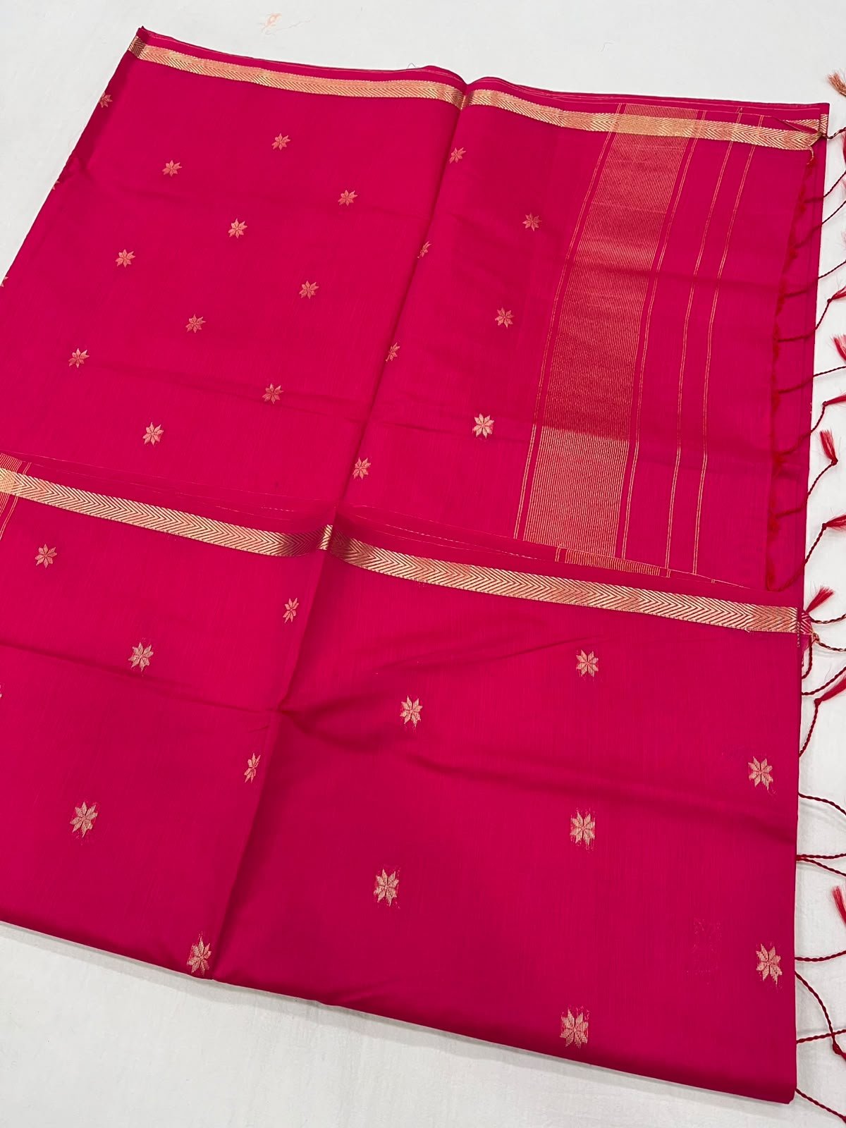 Maheshwari Cotton Saree in Rani pink - Maatruu