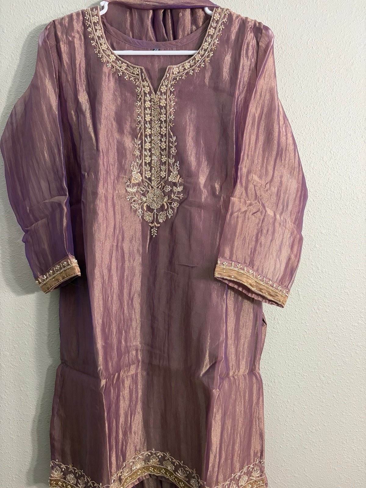 Premium Crushed Tissue Lilac Handwork Plazzo Set - Maatruu