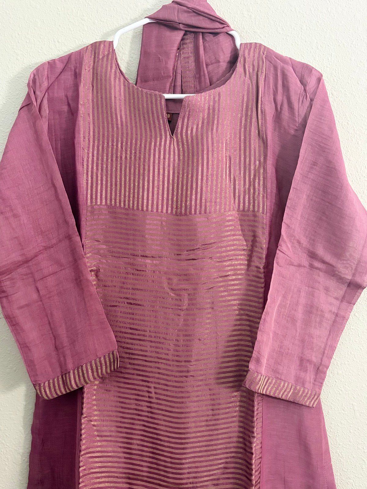 Pure Banarasi Mul Chanderi Dress in Onion Pink - Maatruu